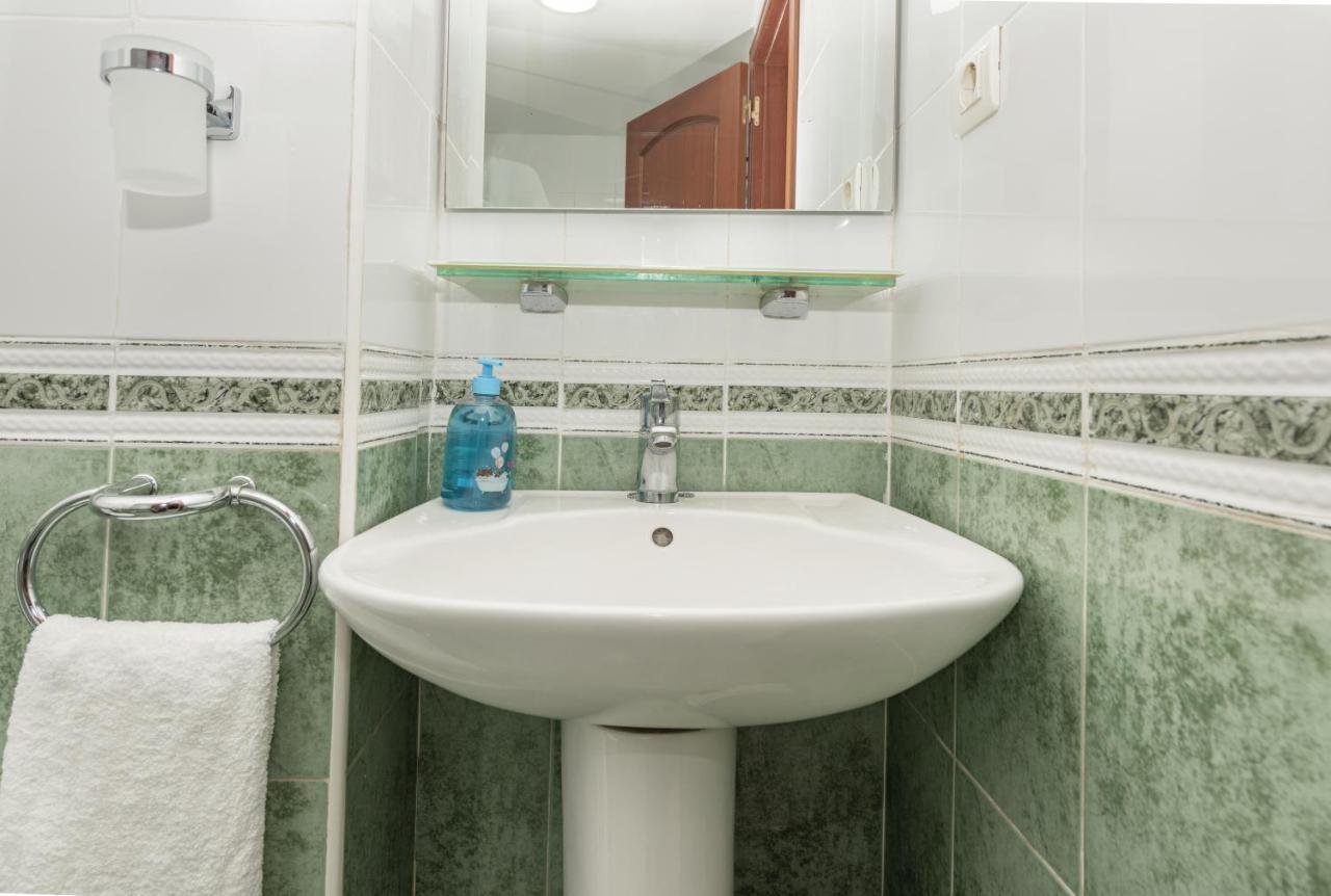 Miranda Premium Center Apartment Малага Екстериор снимка